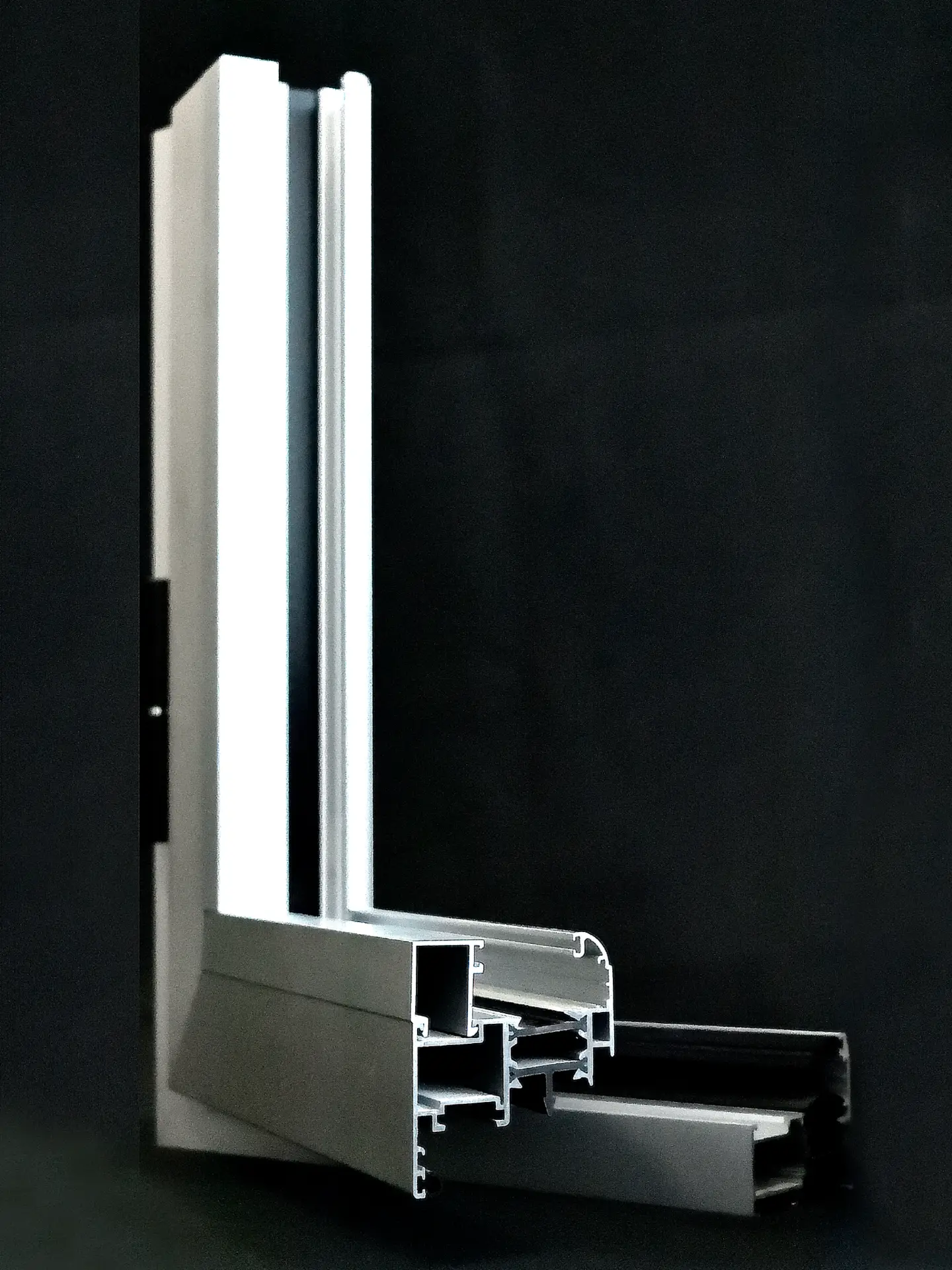 Rotura de puente térmico